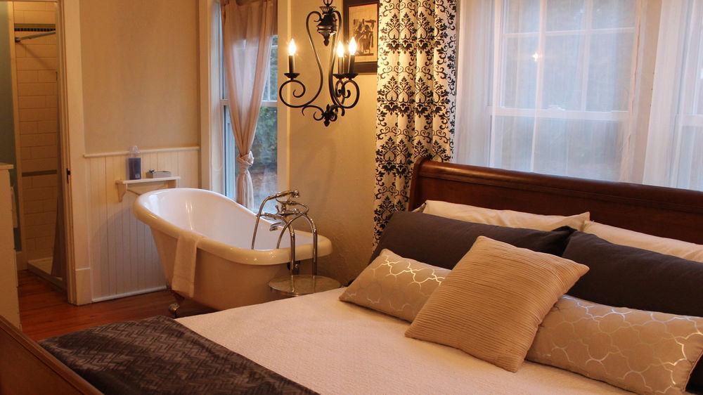 La Belle Victorienne Hotel Magog Ngoại thất bức ảnh